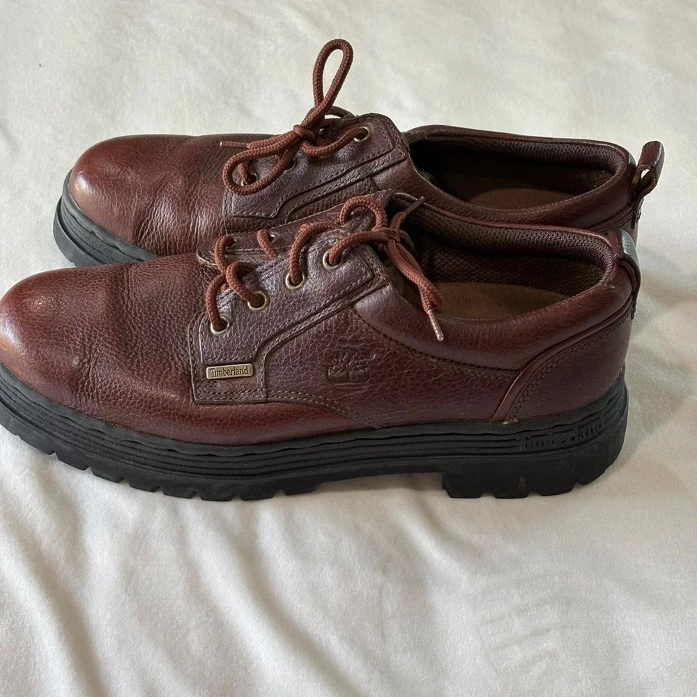Vtg. Timberland brown leather shoes men's size 12, chunky lug sole, real leather